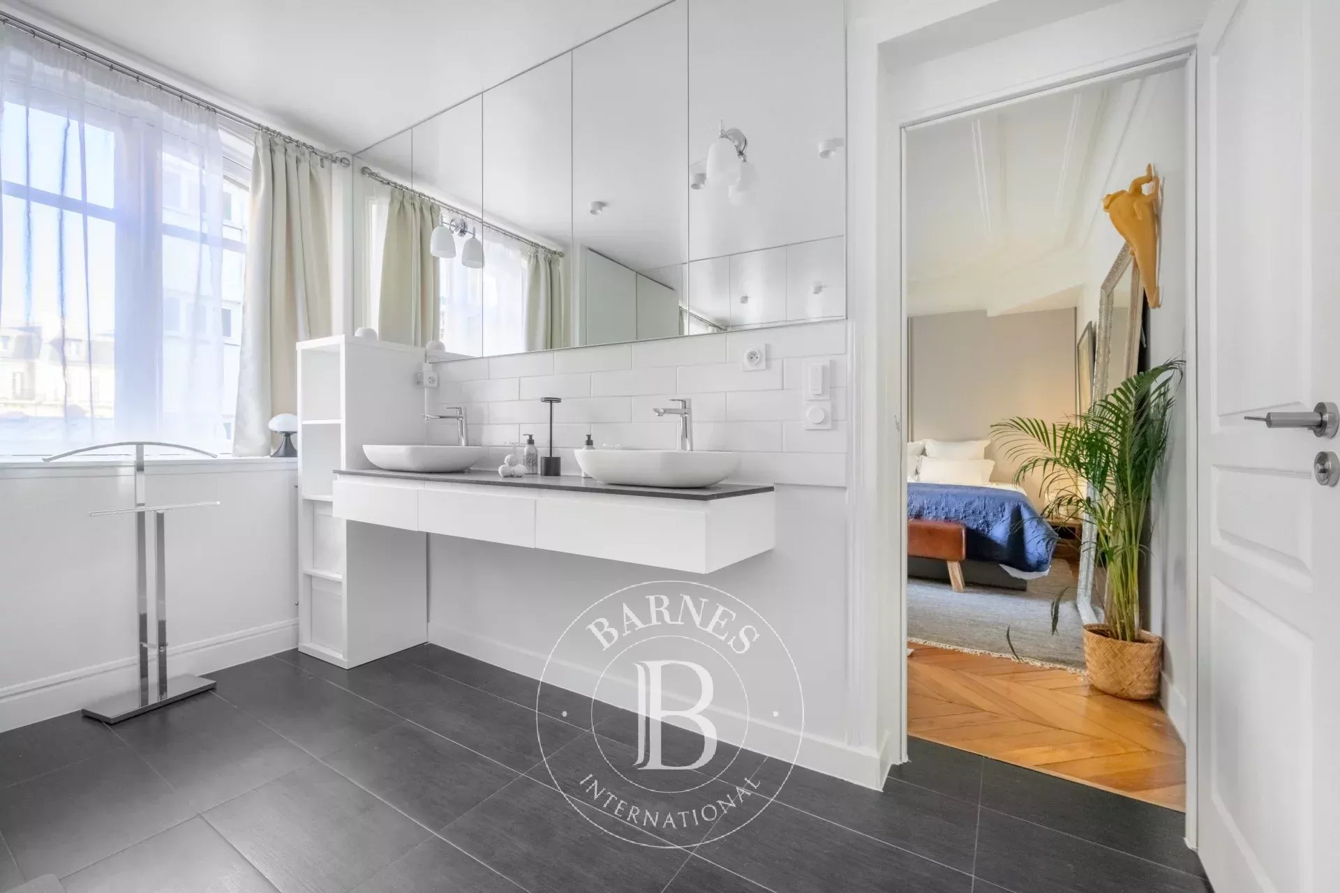 Daire Paris 16ème - picture 10