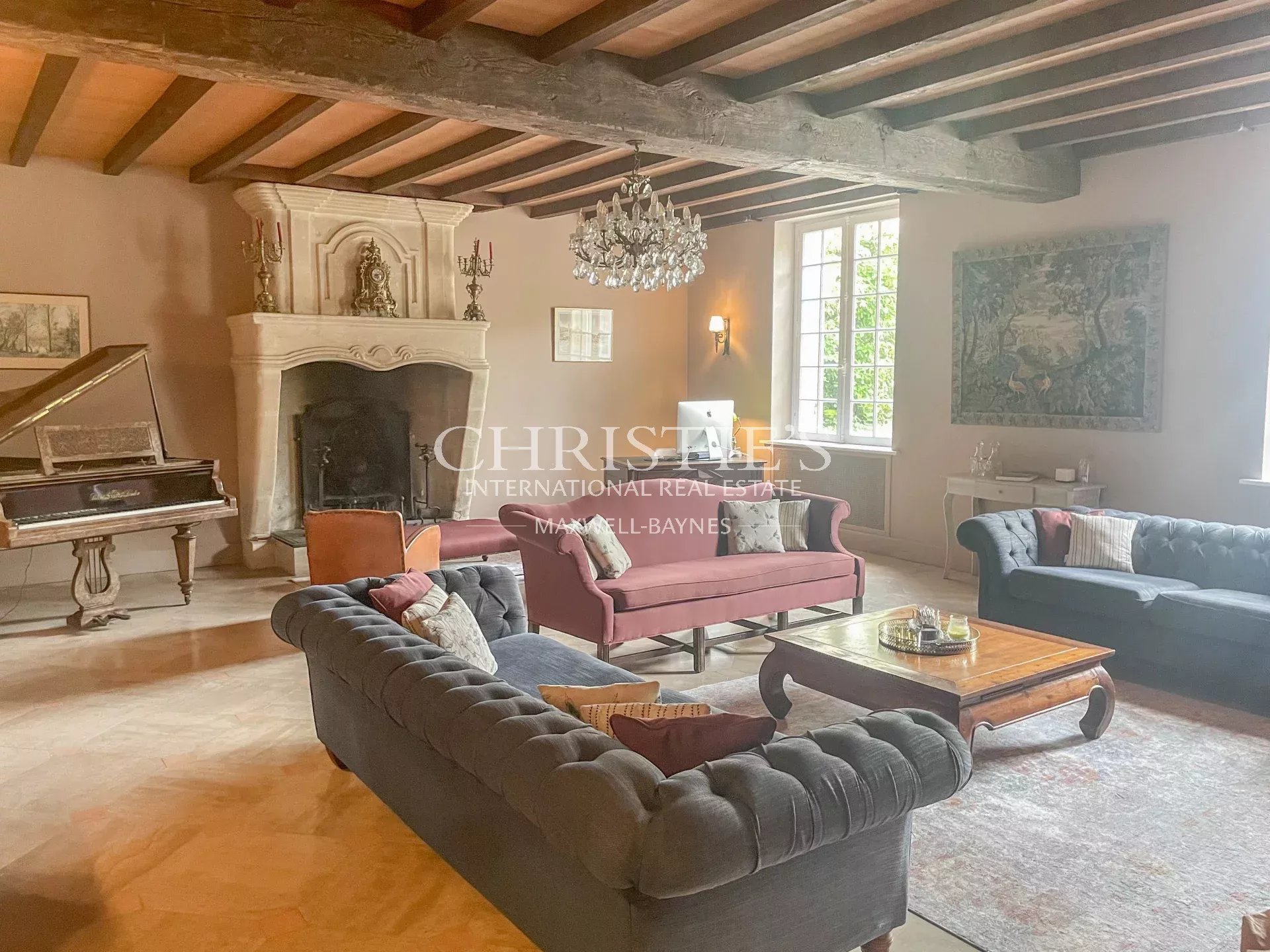 10 Bedroom Villa/Townhouse's Image 9