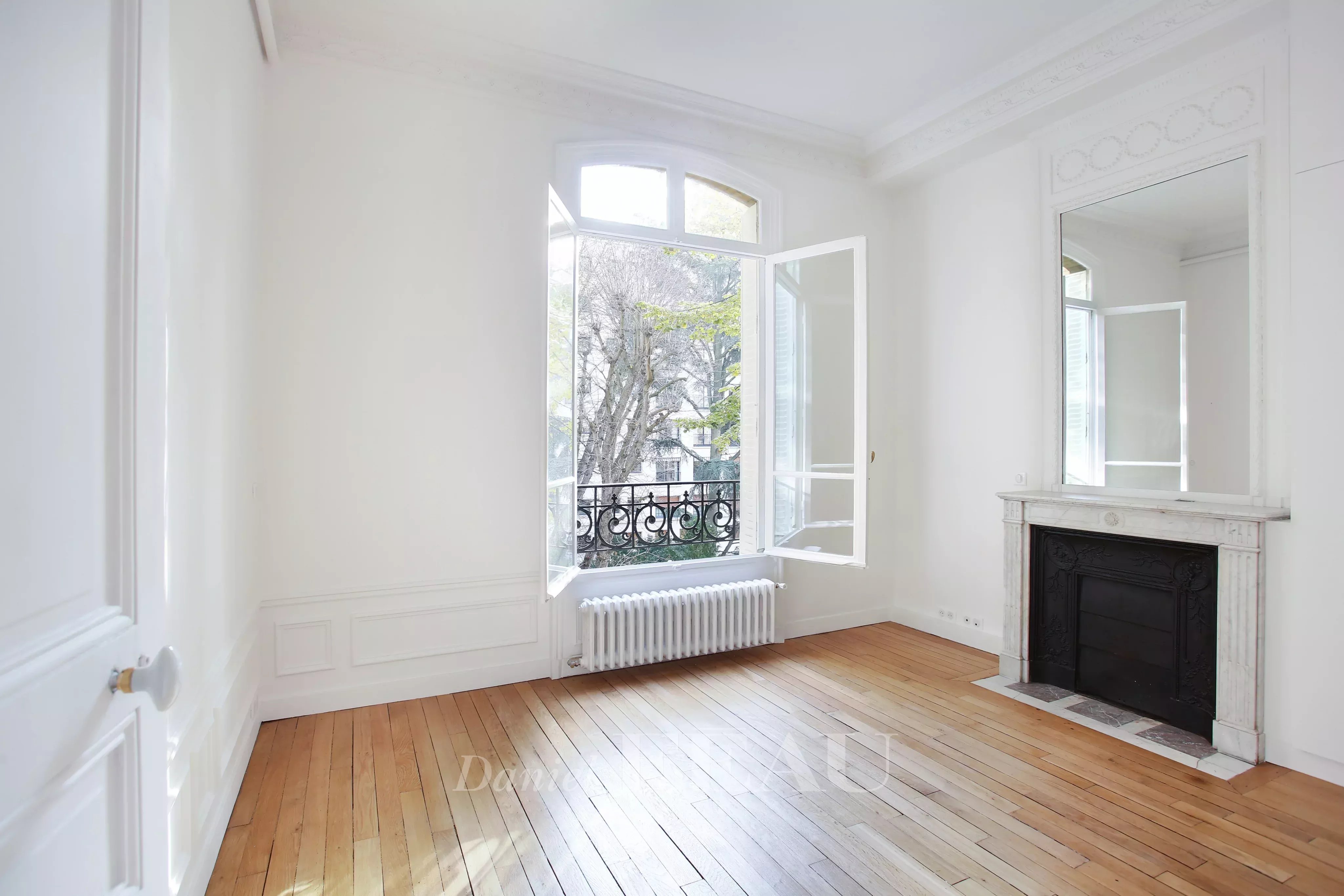 Location Appartement Paris 16ème