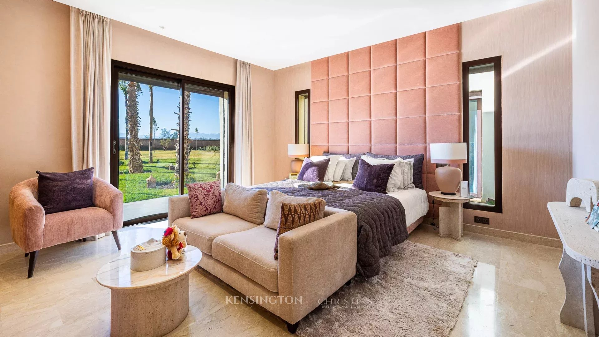 5 Bedroom Villa/Townhouse's Image 30
