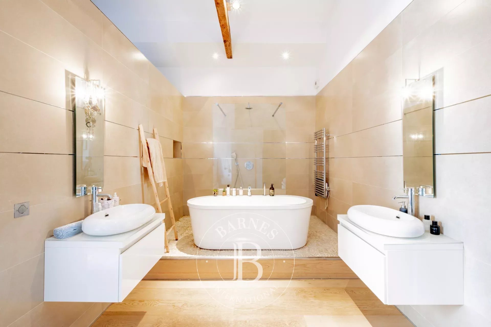 Daire Bordeaux - picture 12