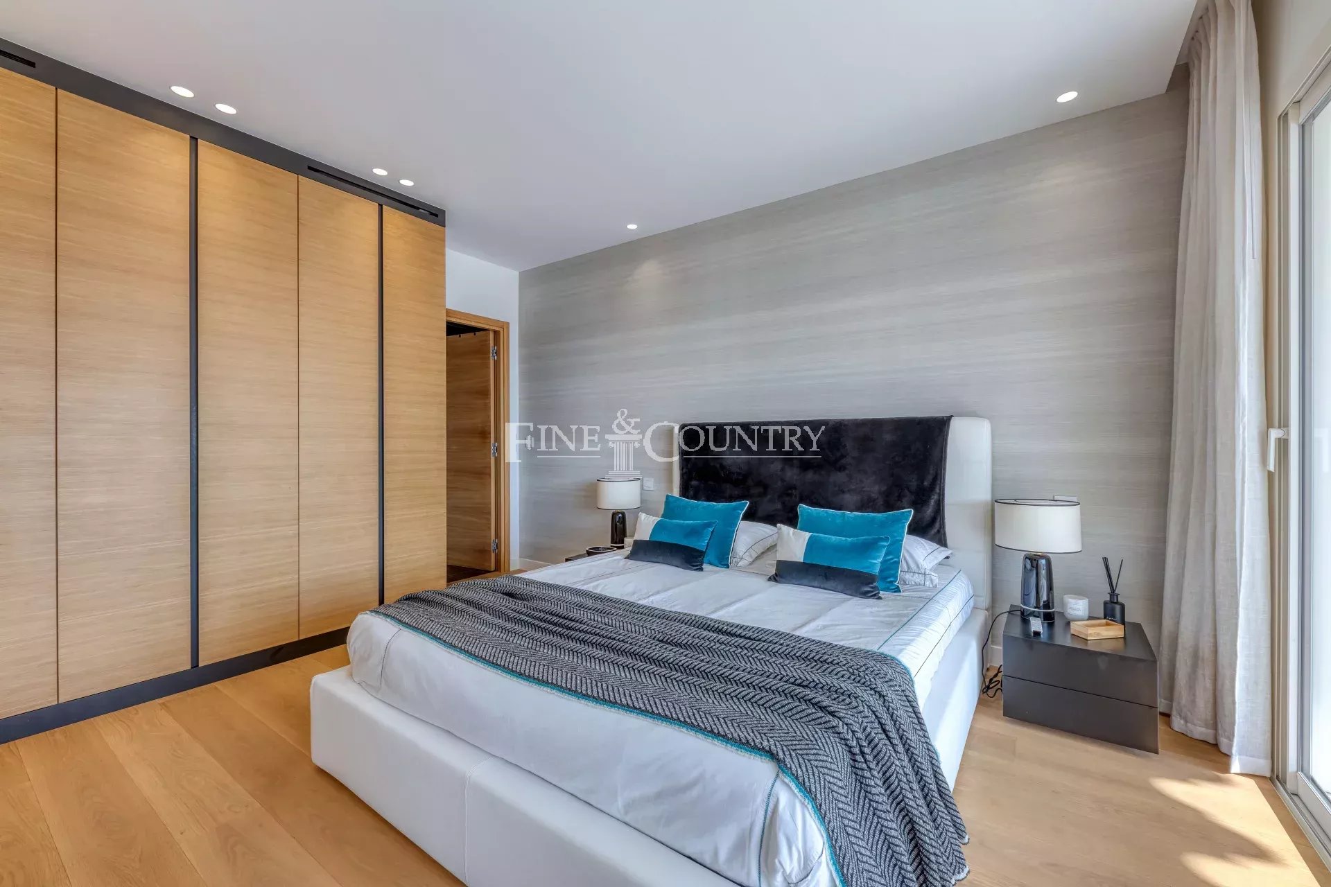 Photo of Apartment for sale on the Croisette, Cannes