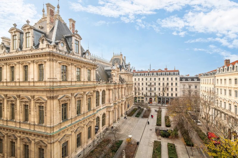 Lyon 2ème - Bourse - Bourgeois apartment - 135sqm - 2 bedrooms