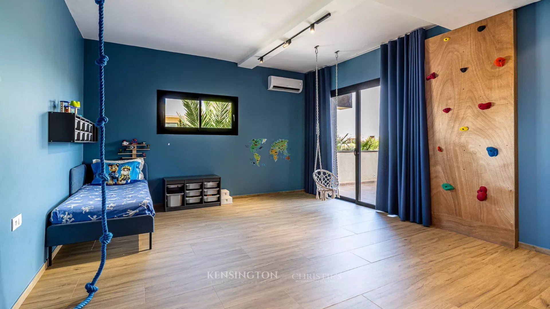5 Bedroom Villa/Townhouse's Image 41