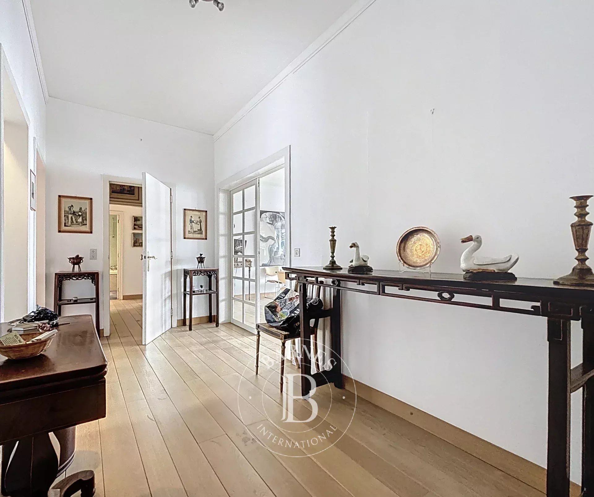 ONDER BOD - Elsene - Châtelain - 3 slaapkamer appartement 169 m²
