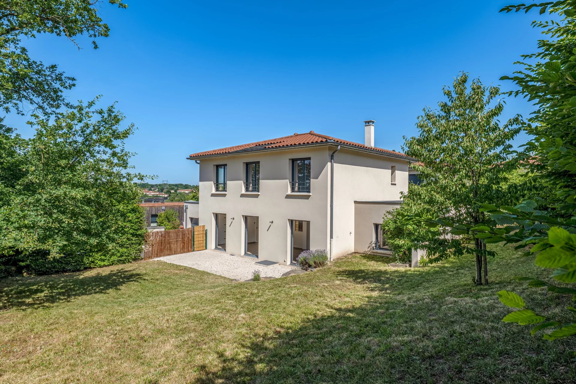 Villa 5 Chambres - Centre Dardilly Le Bas