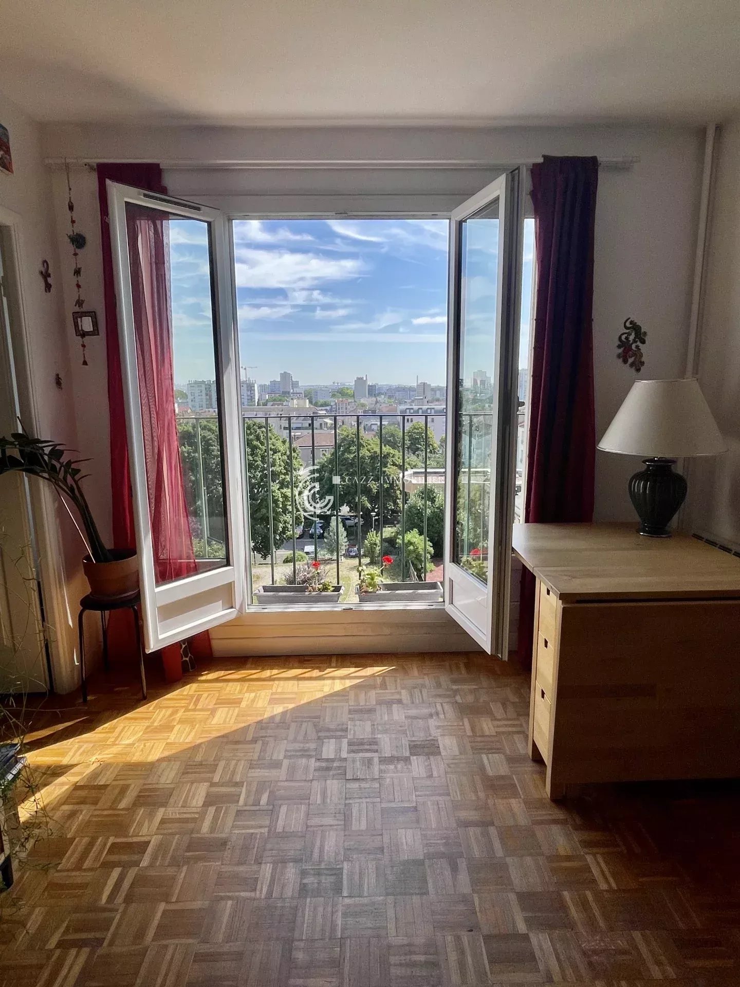 Agence immobilière de 