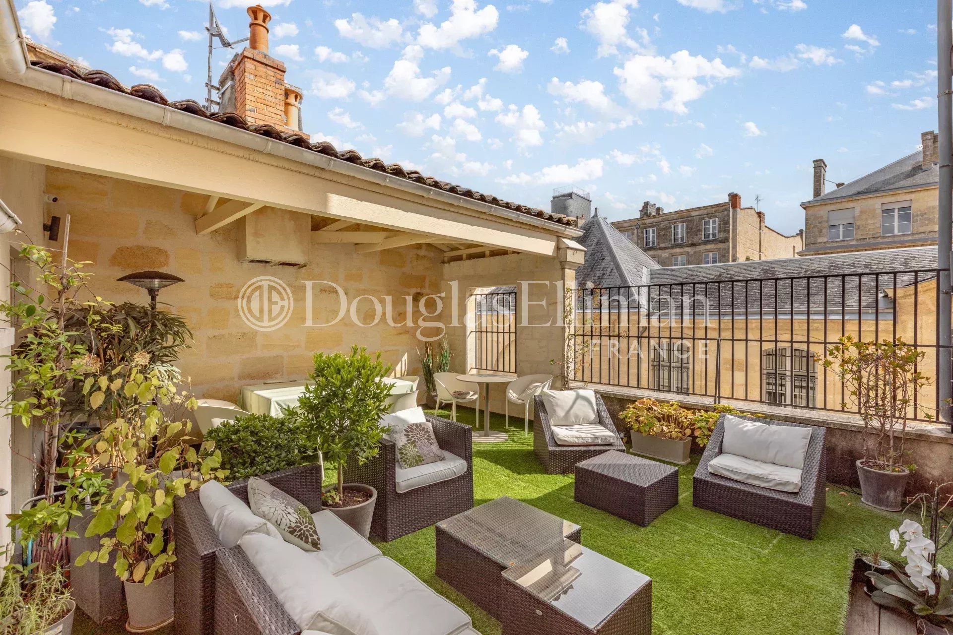 BORDEAUX CENTRE – Demeure d&rsquo;exception coeur de ville - Image nᵒ2