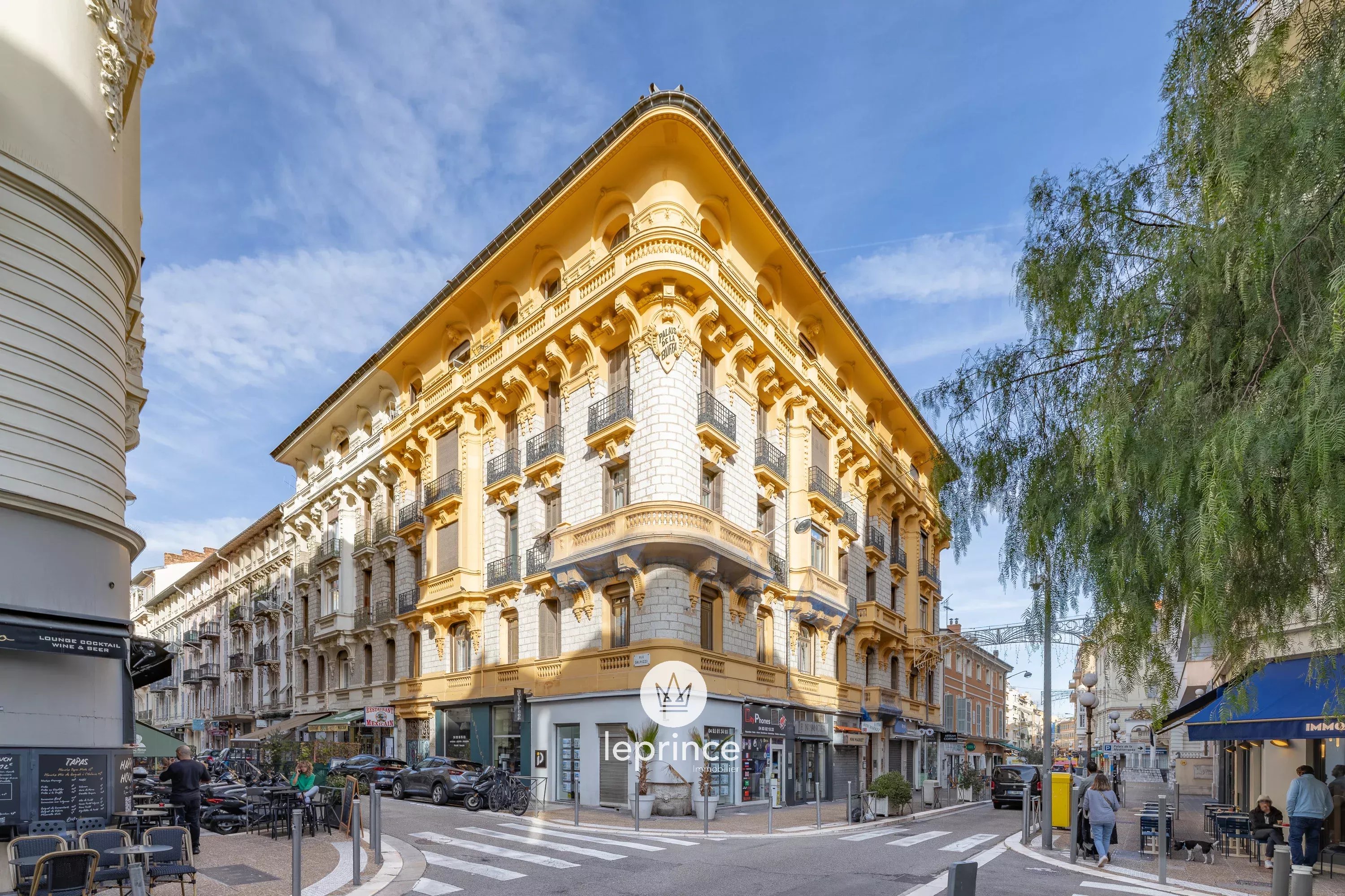 Agence immobilière de 