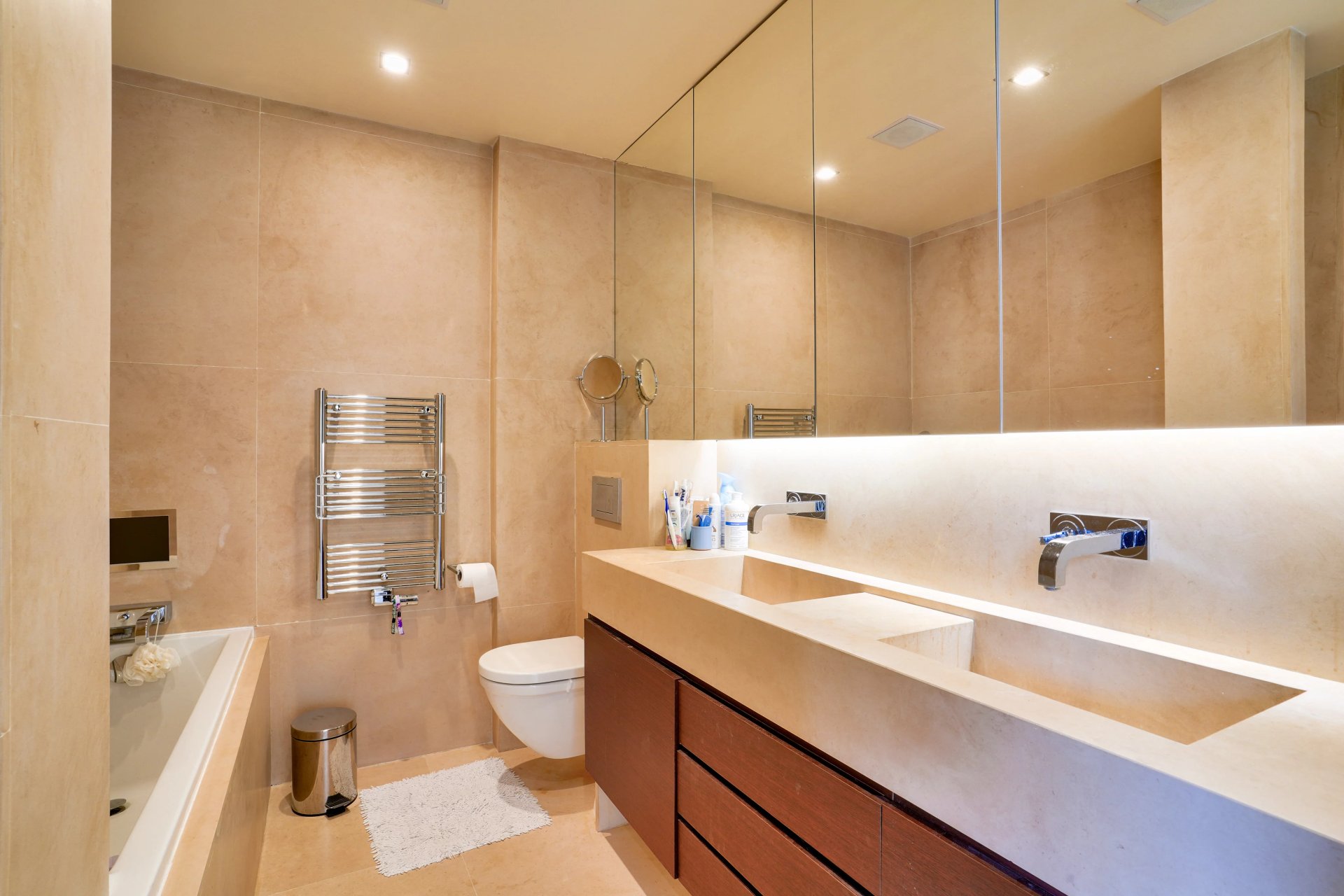 2 Bedroom Apartment/Flat's Image 5