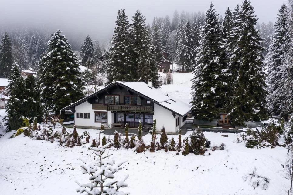 Chalet avec une vue imprenable et potentiel exceptionnel