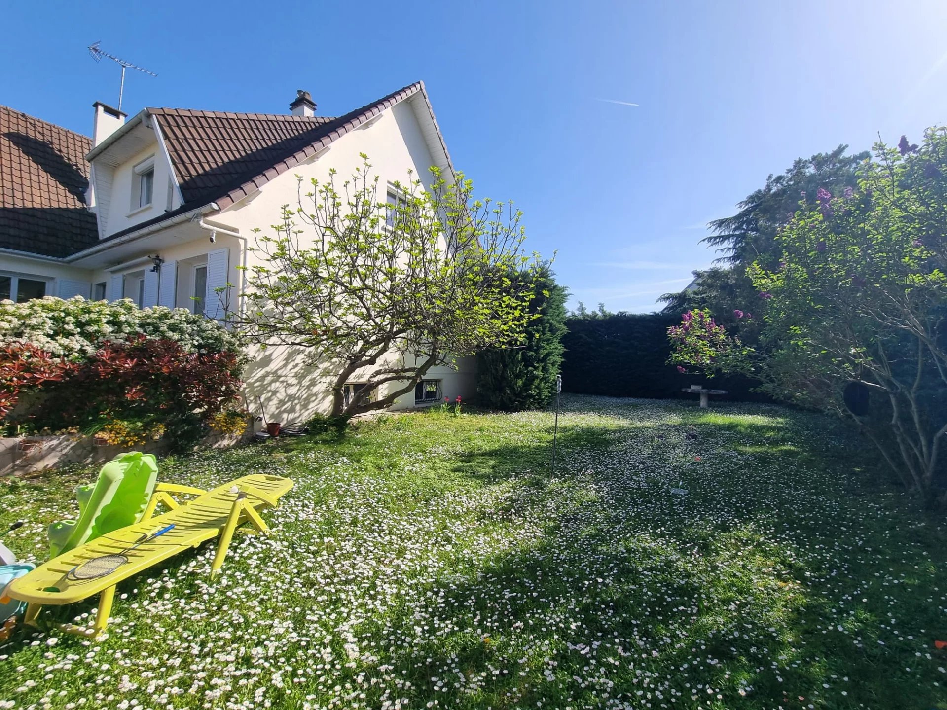 Au calme absolu maison de 190 m² cœur de ville