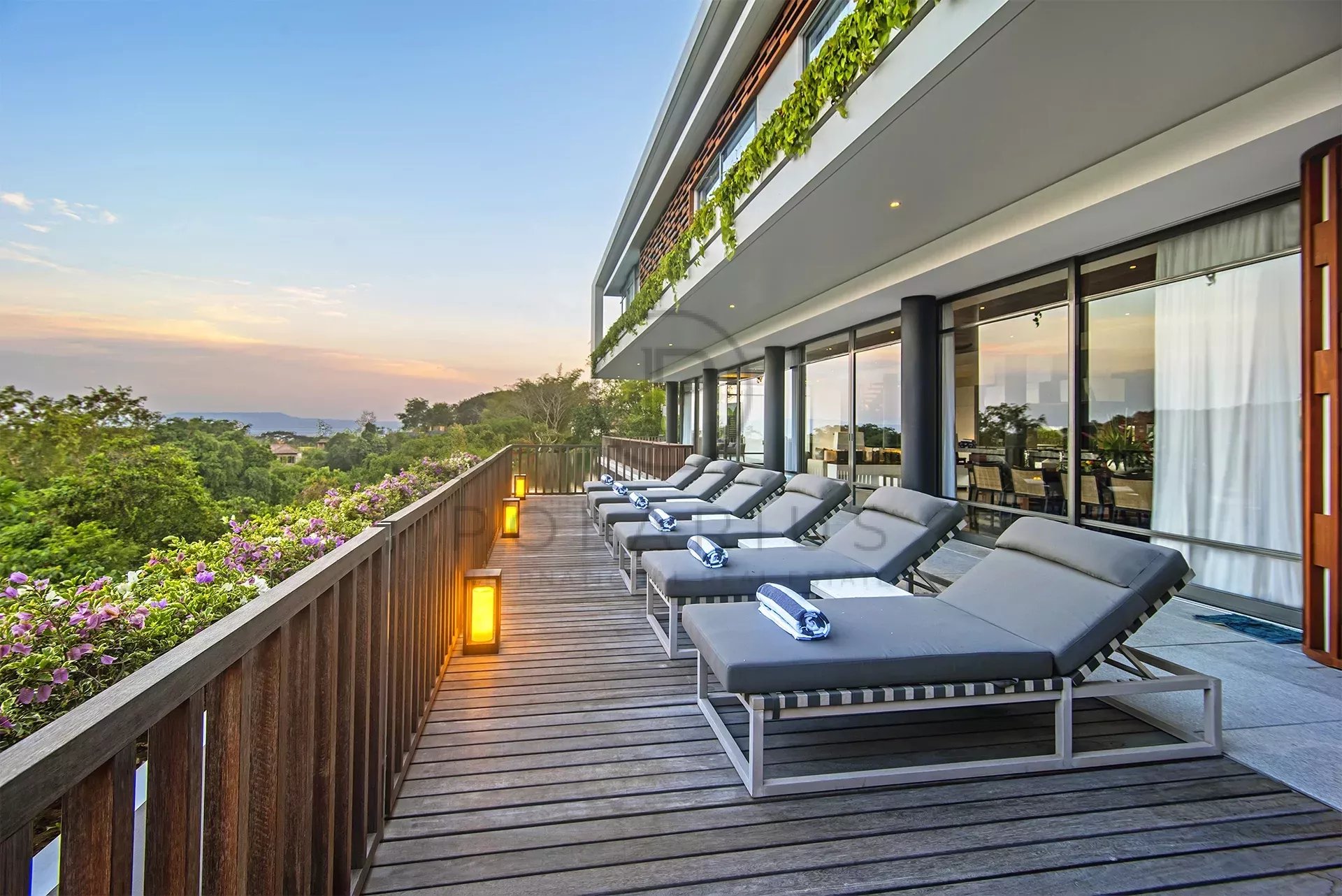 Villa En Pleine Propriété - Vie Ultra Luxueuse À Son Meilleur