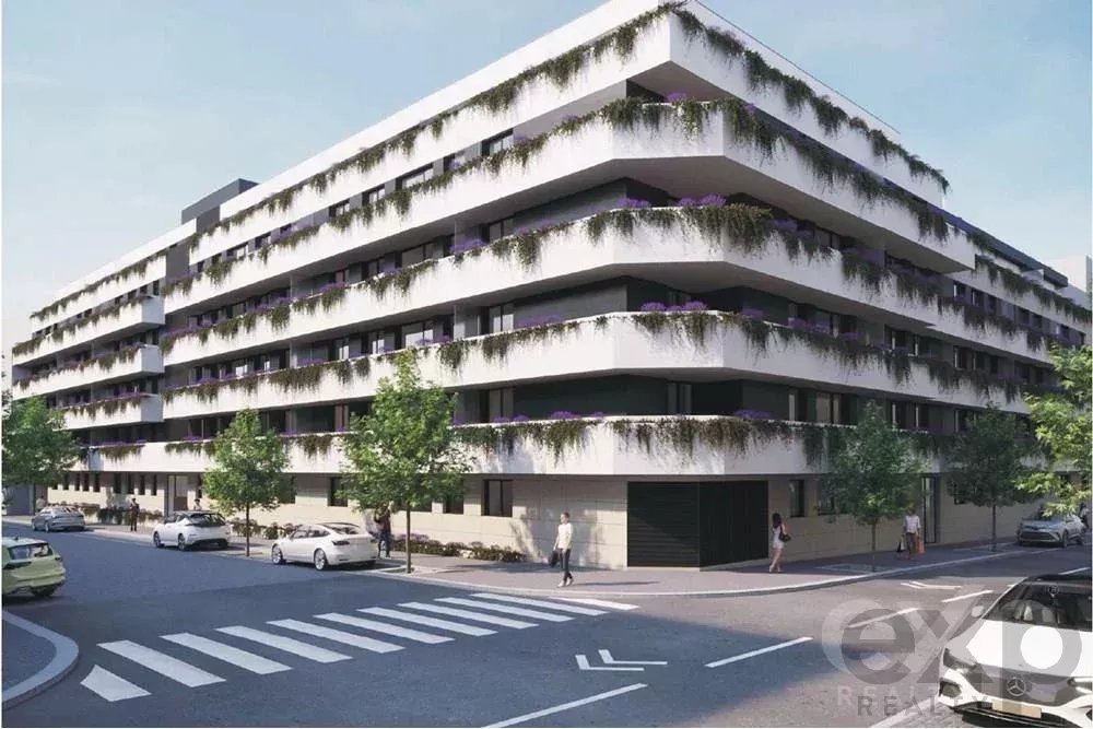 Empreendimento Central Park - Centro de Matosinhos T2 Piso 0 Nascente