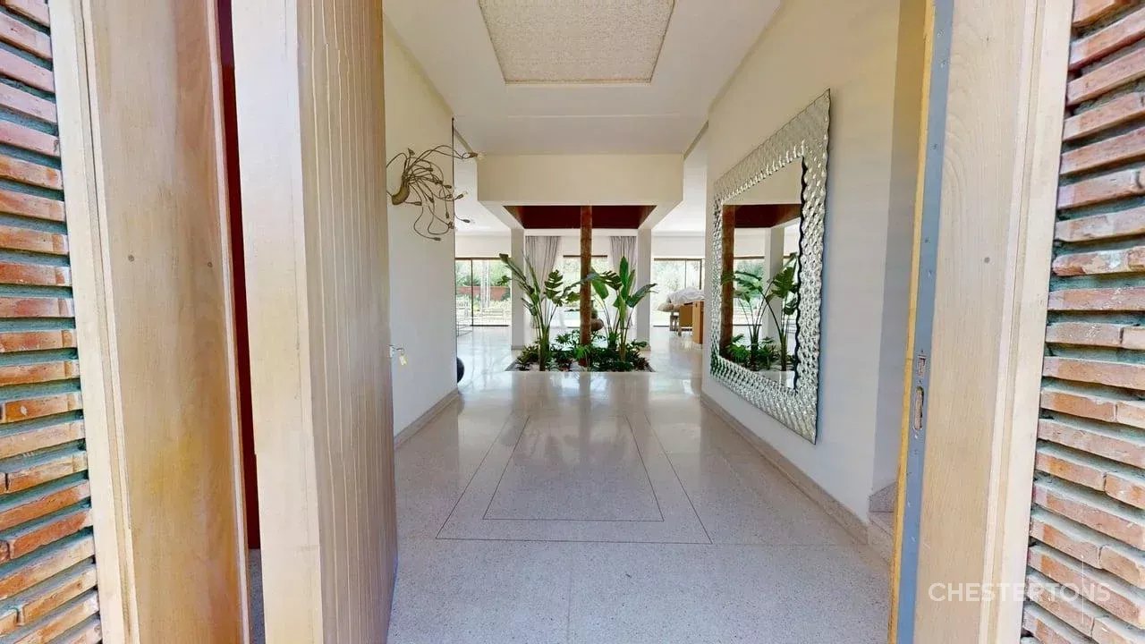 Image of Villa - 6 Bedrooms for Sale in Marrakech-Ménara-Marrakech-Morocco, Image 5