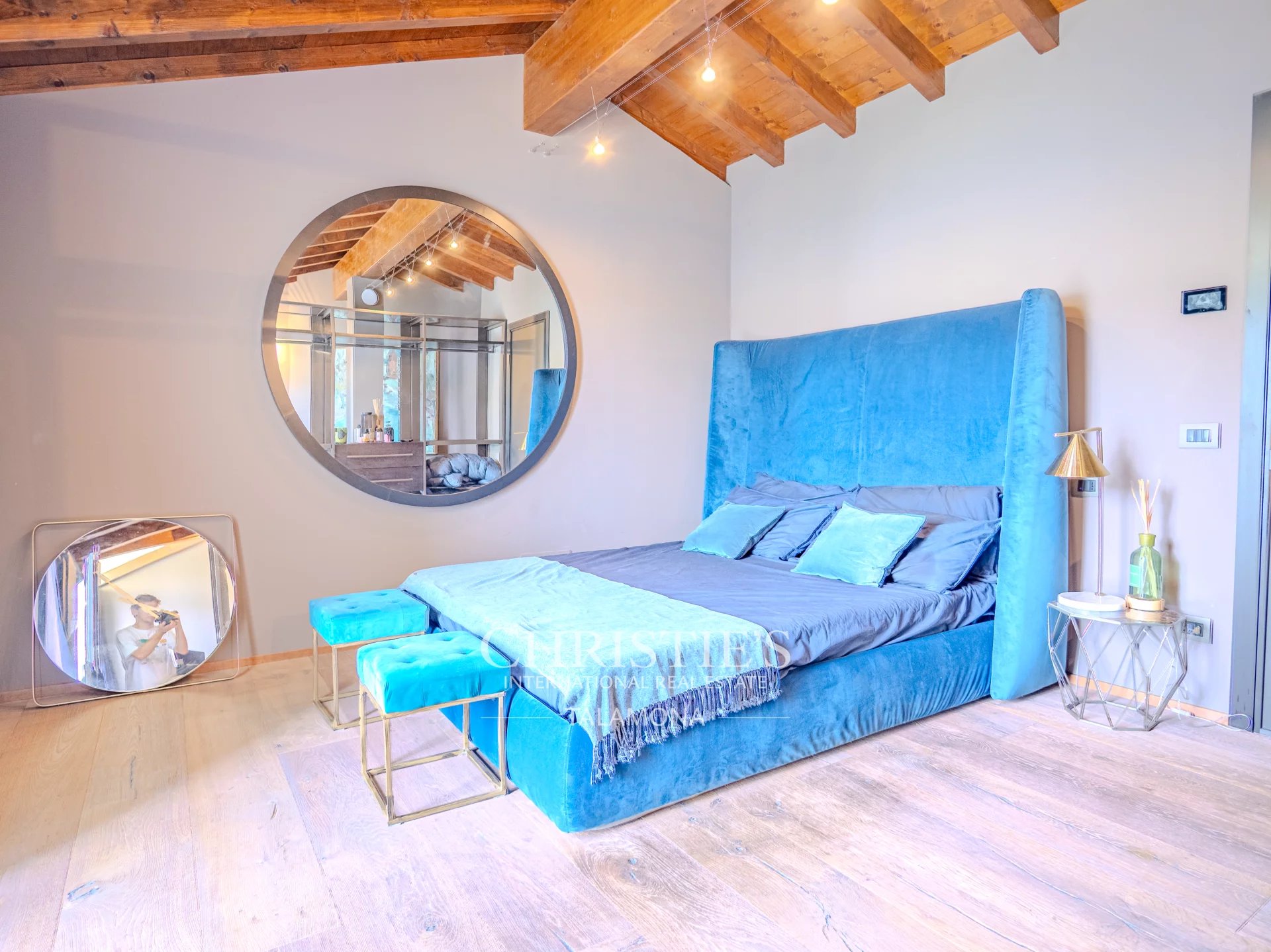 6 Bedroom Villa/Townhouse's Image 31