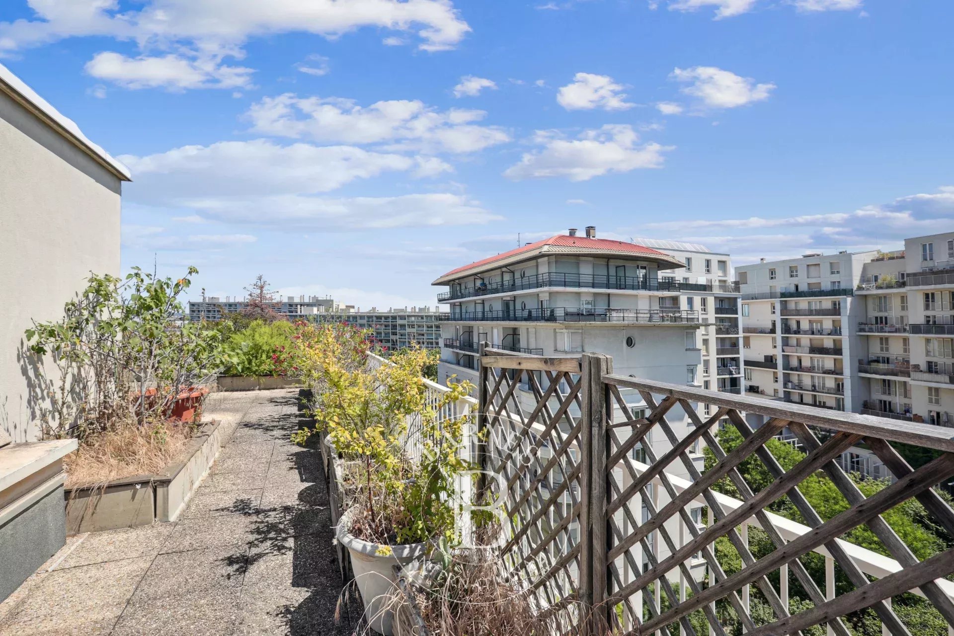 Daire Lyon 8ème - picture 9