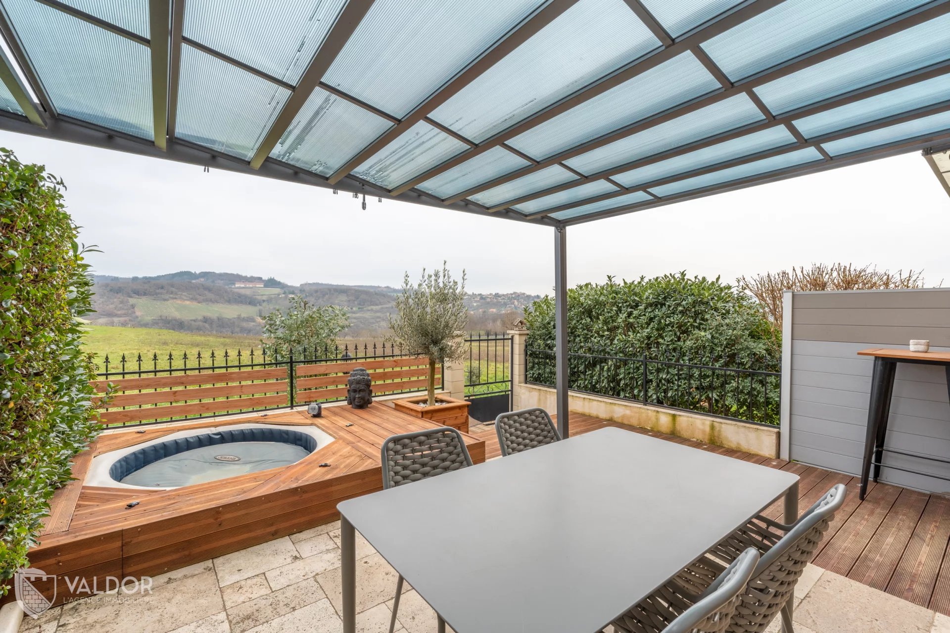 Maison de village avec une terrasse de 35 m²