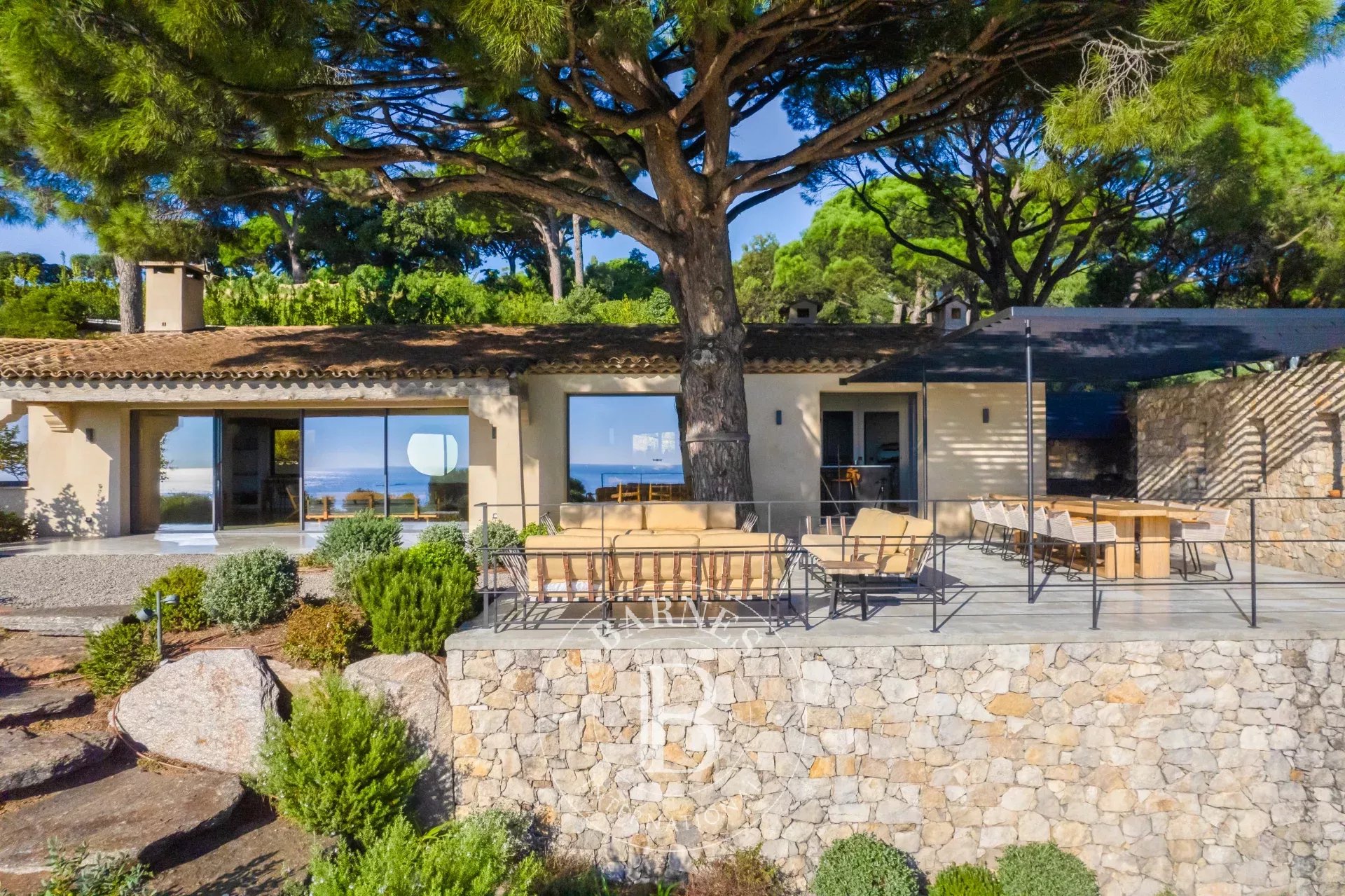 Villa Sainte-Maxime - picture 9