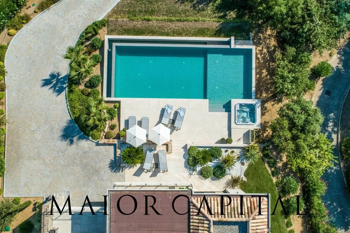 Villa in Saint-Tropez - Image 4