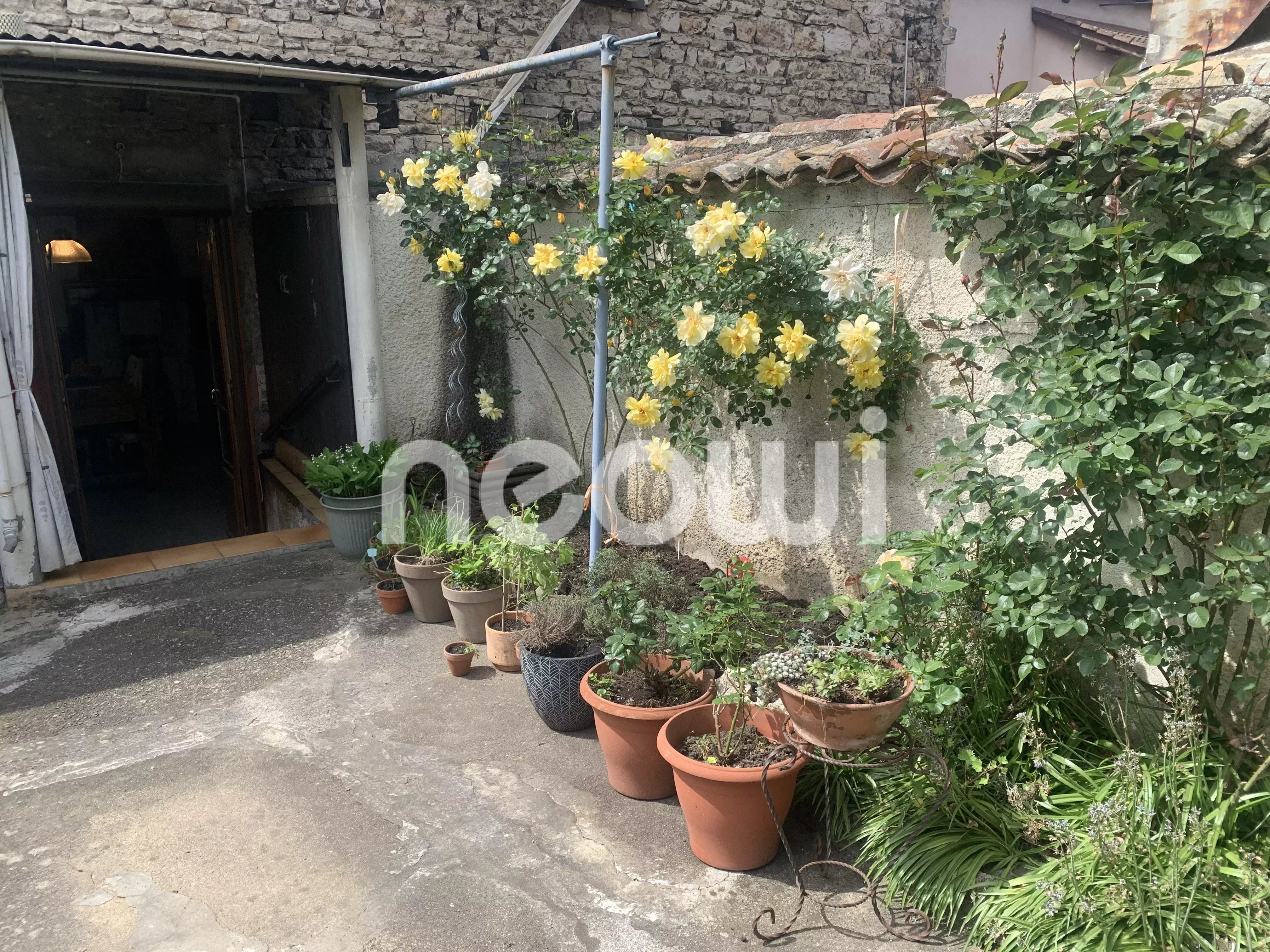Sale House Les Chères