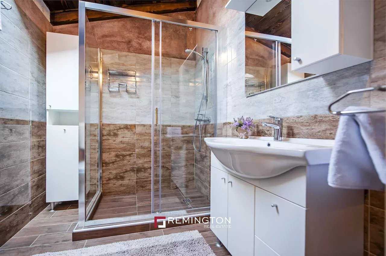 4 Bedroom Villa/Townhouse's Image 27