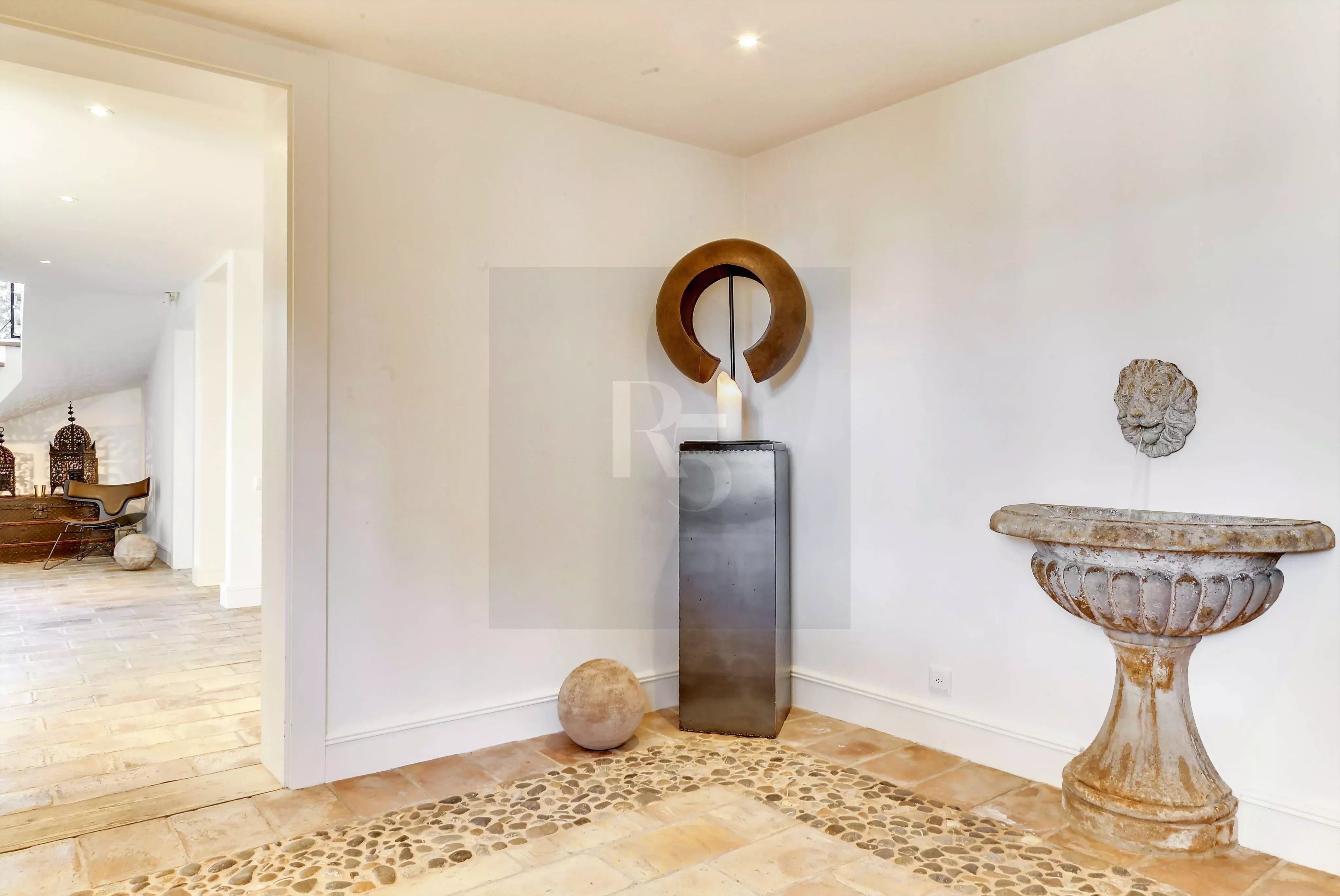 Magnificent Villa Near Golf Cologny — photo 4
