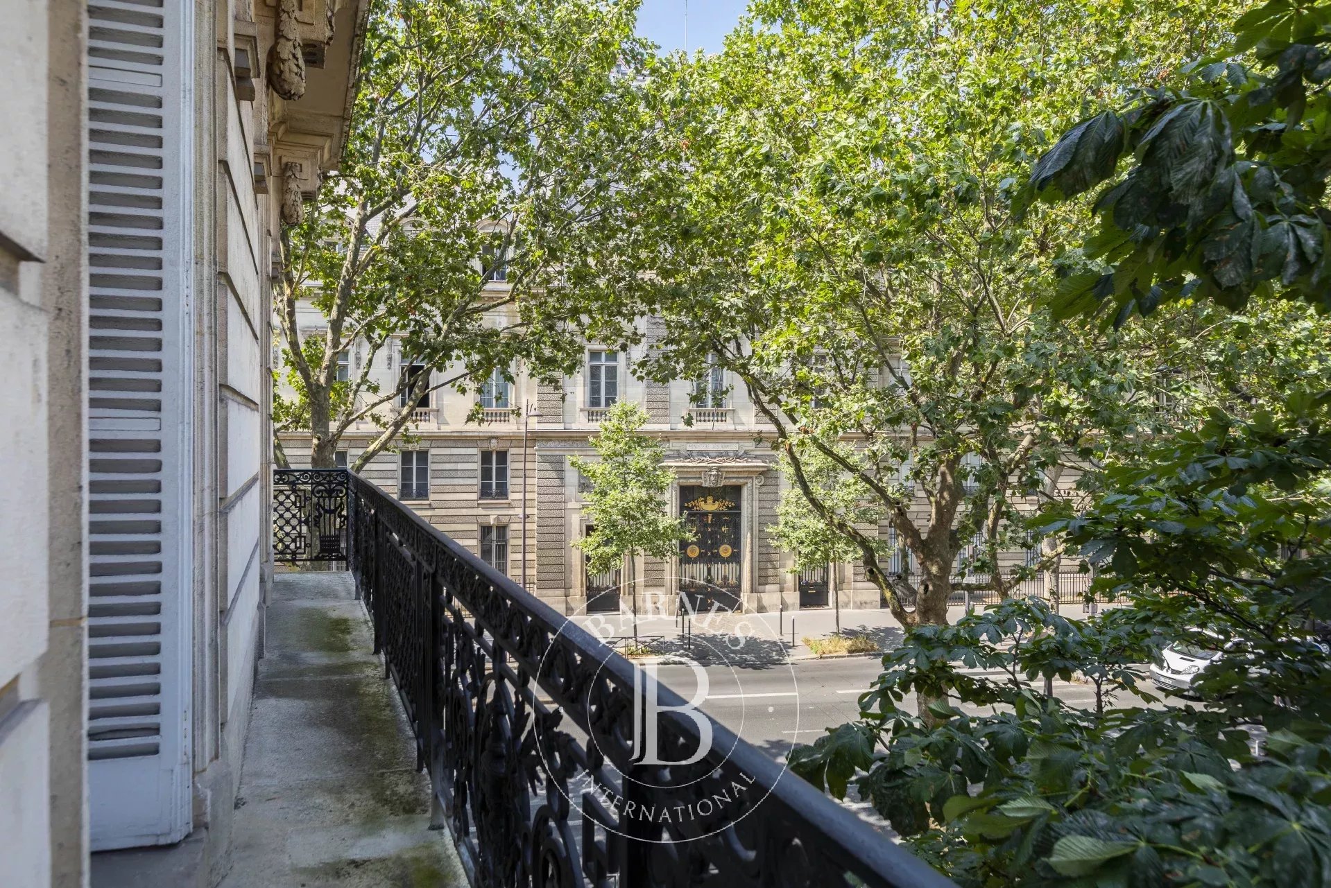 Daire Paris 7ème - picture 15