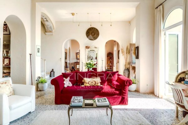 18th Century Luxury Villa Eze sur Mer | Italian Style Family Estate — photo 7