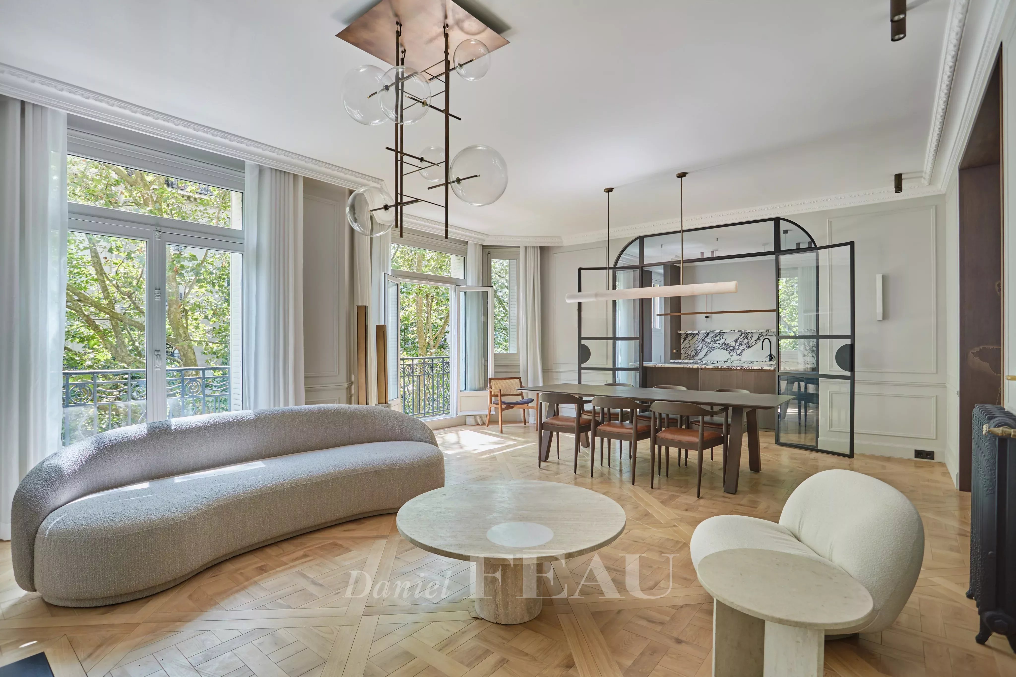 Paris 7th District – An exceptional 4-bed apartment