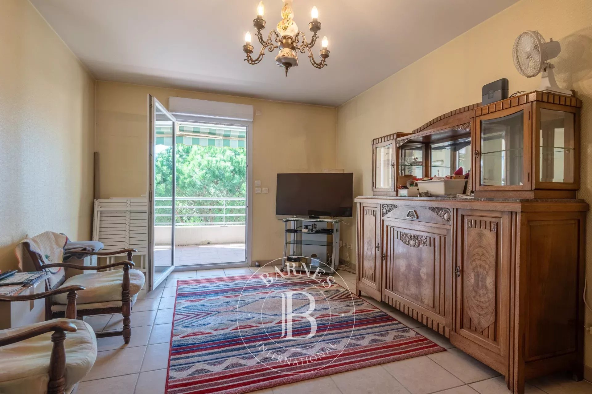 Daire Sathonay-Camp - picture 8