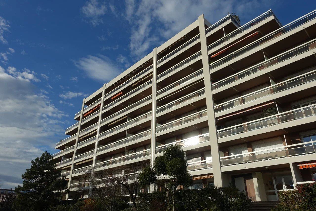 APPARTEMENT T4 DE 81,89 M² avec Terrasse et Parking — photo 8