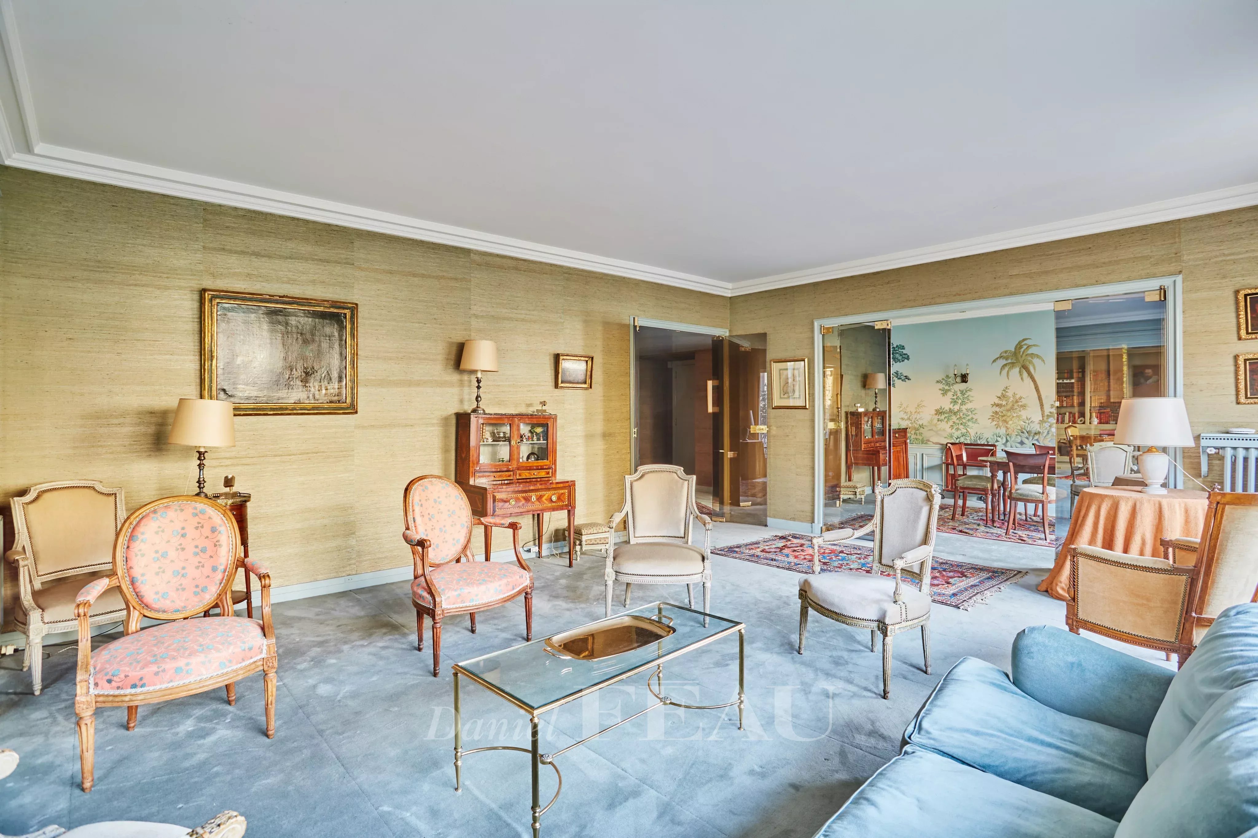 Sale Apartment Paris 16th