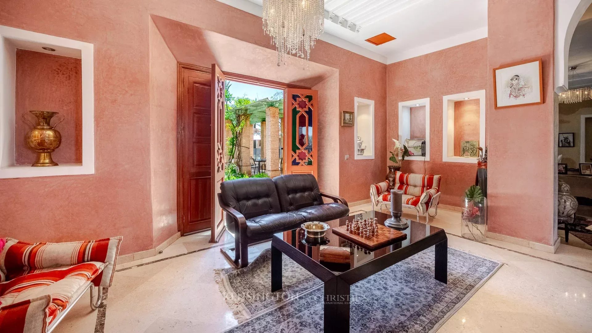 4 Bedroom Villa/Townhouse's Image 16