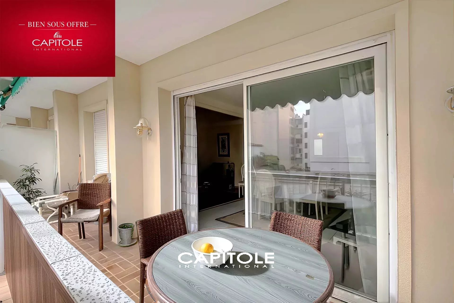 Agence immobilière de 