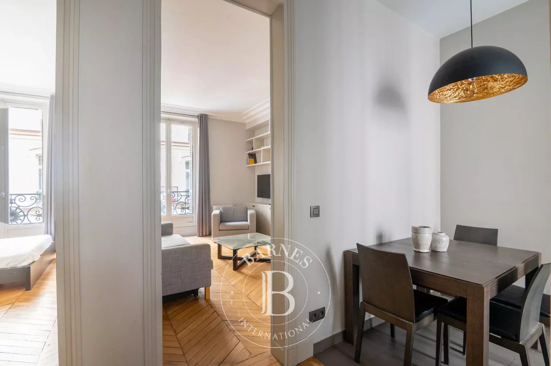 Daire Paris 1er - picture 4