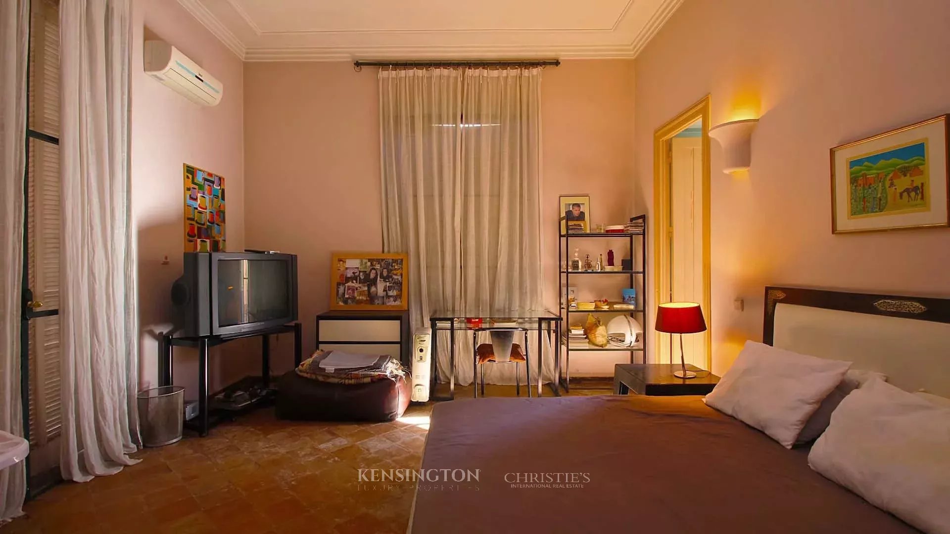 4 Bedroom Villa/Townhouse's Image 18