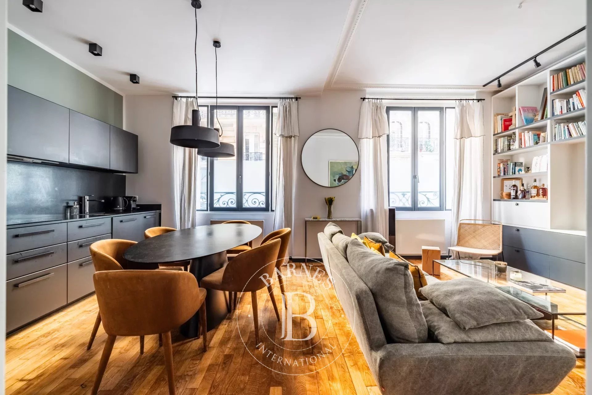 Daire Paris 18ème - picture 10