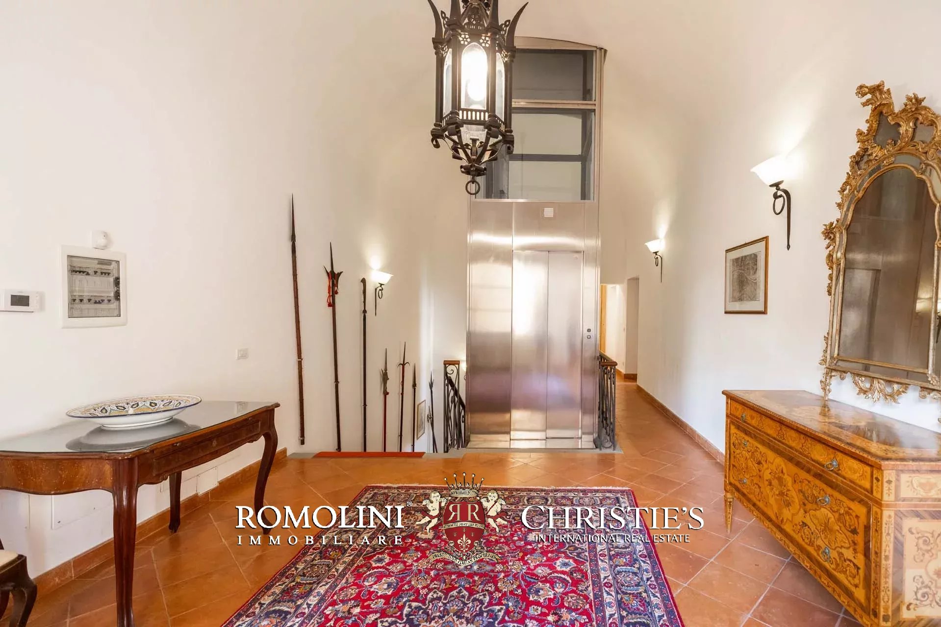 37 Bedroom Villa/Townhouse's Image 150