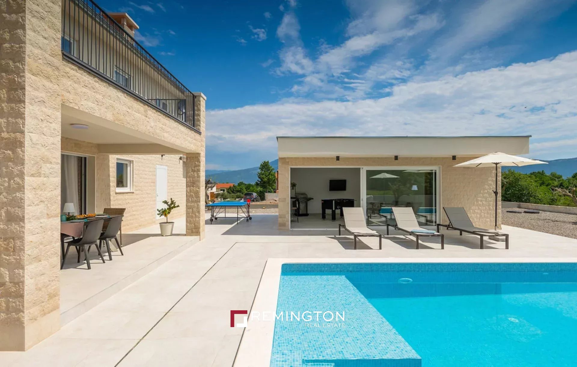 3 Bedroom Villa/Townhouse's Image 21