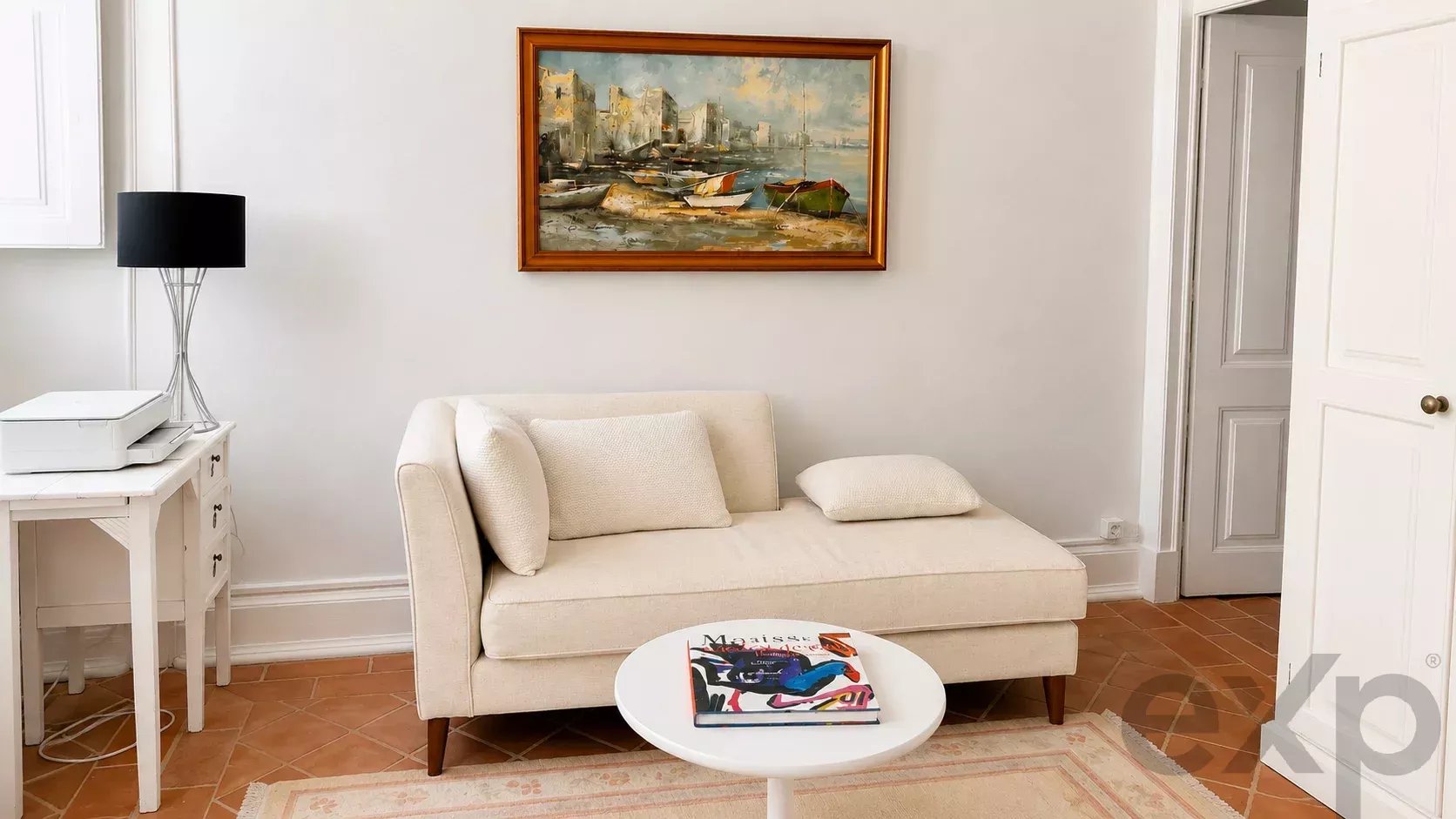 Between the Markets and Ria Formosa: A Unique Property in the Heart of Olhão 87140616 image 4