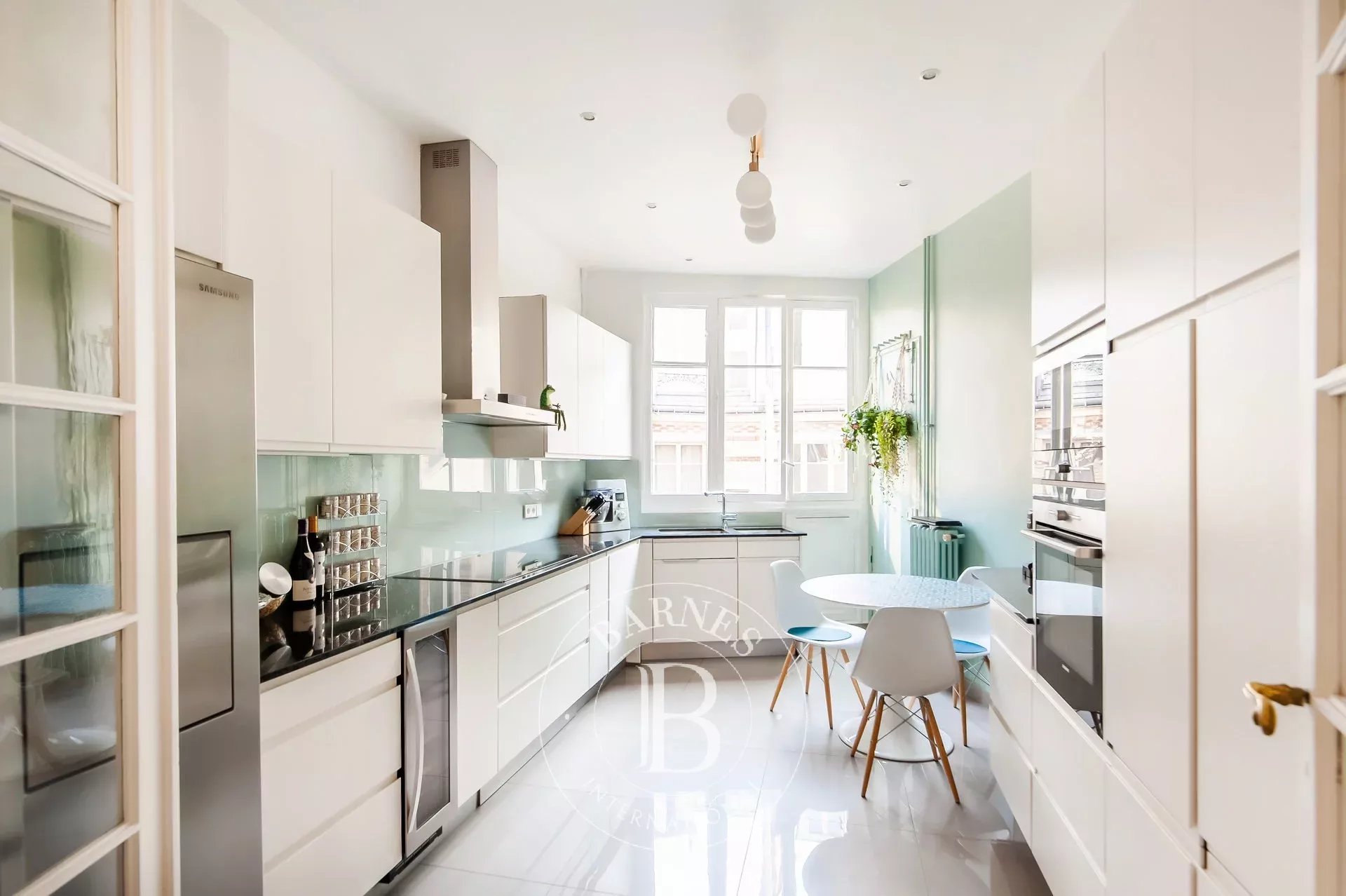 Daire Paris 9ème - picture 13