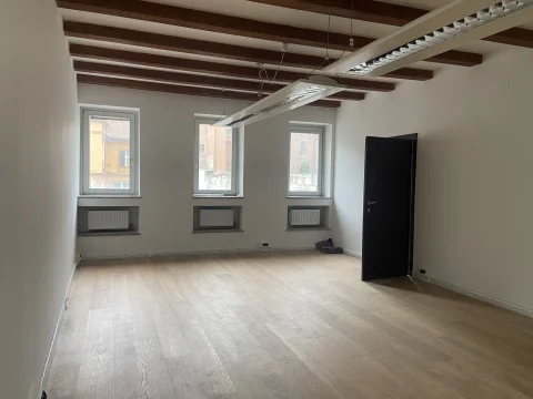 Palazzo-Edificio-in-vendita---Bolzano-1