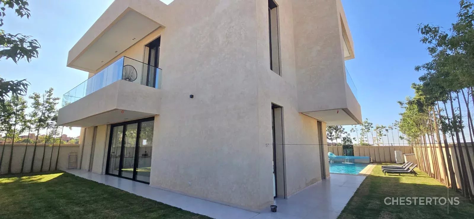 Image of Villa - 5 Bedrooms for Sale in Marrakech-Ménara-Marrakech-Morocco, Image 2