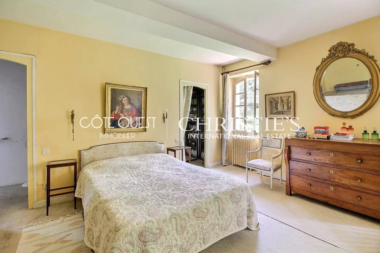 4 Bedroom Villa/Townhouse's Image 5