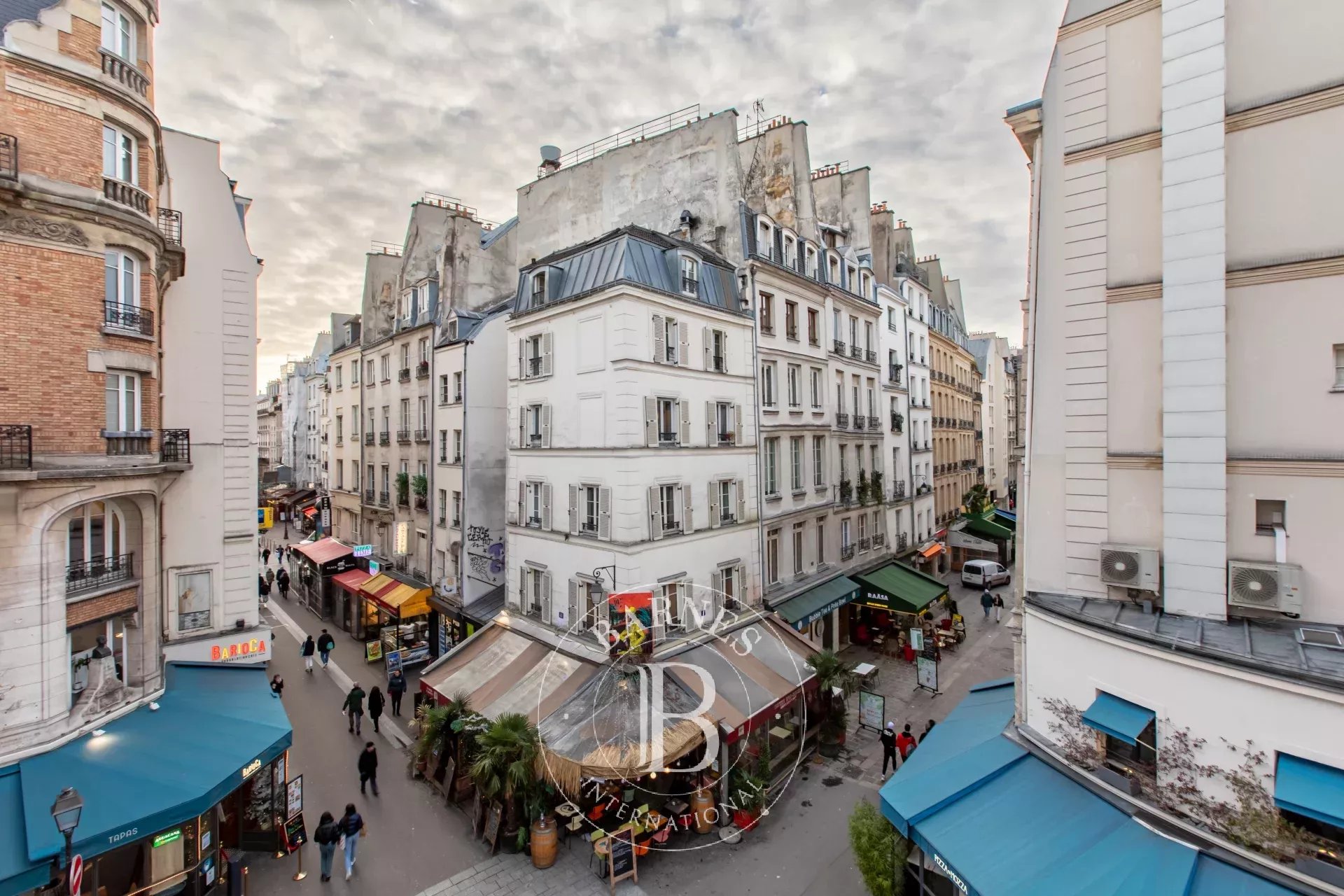 Daire Paris 1er - picture 24