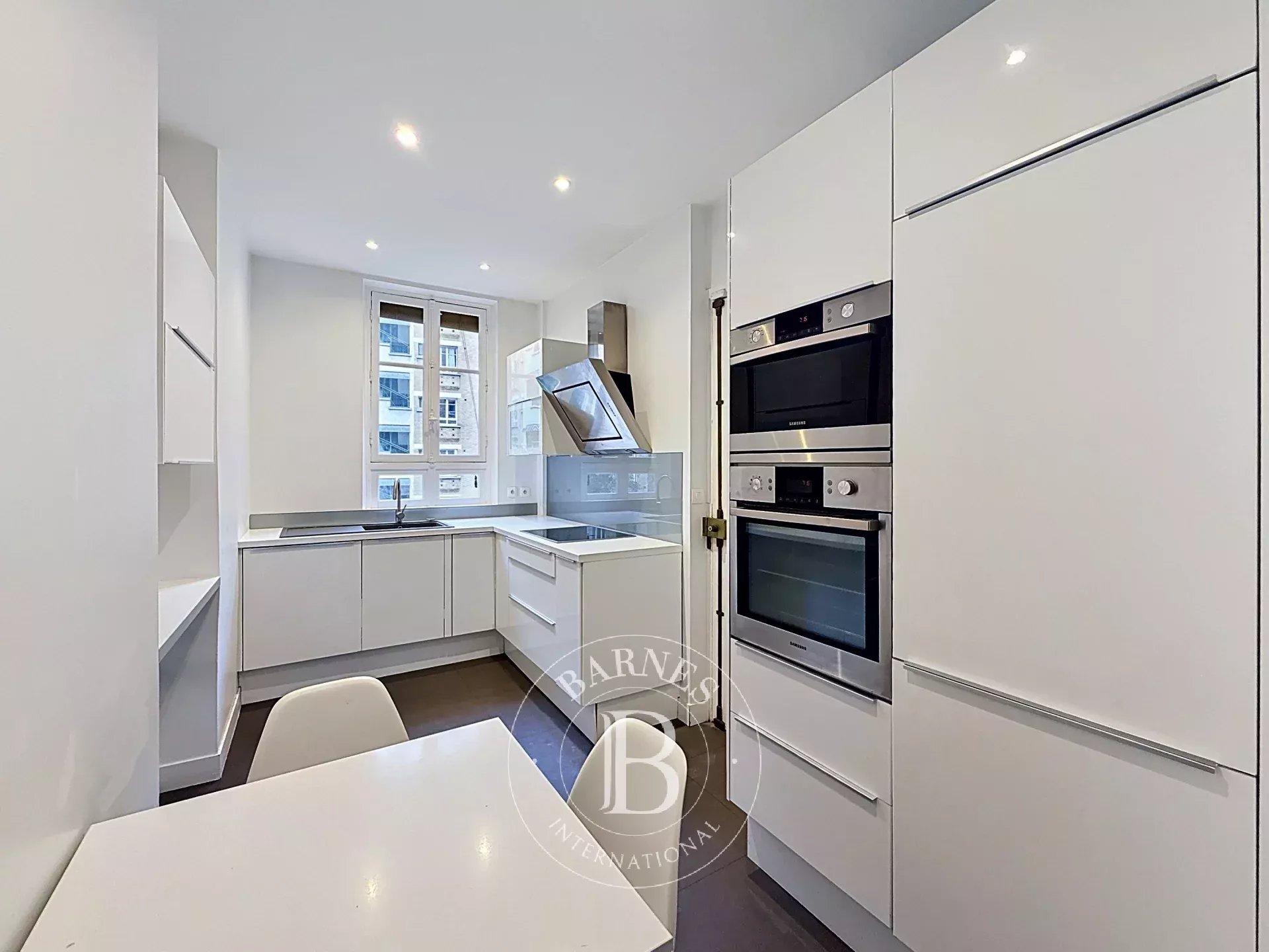 Neuilly-sur-Seine  - Piso 6 Cuartos 4 Habitaciones - picture 4
