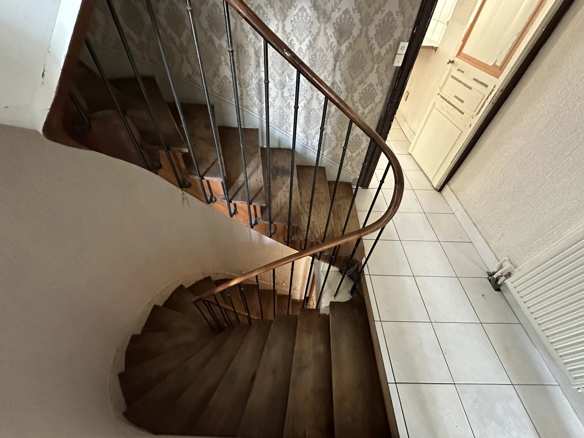 À vendre : Maison de village T5 à Auterive – 95 m² avec cour