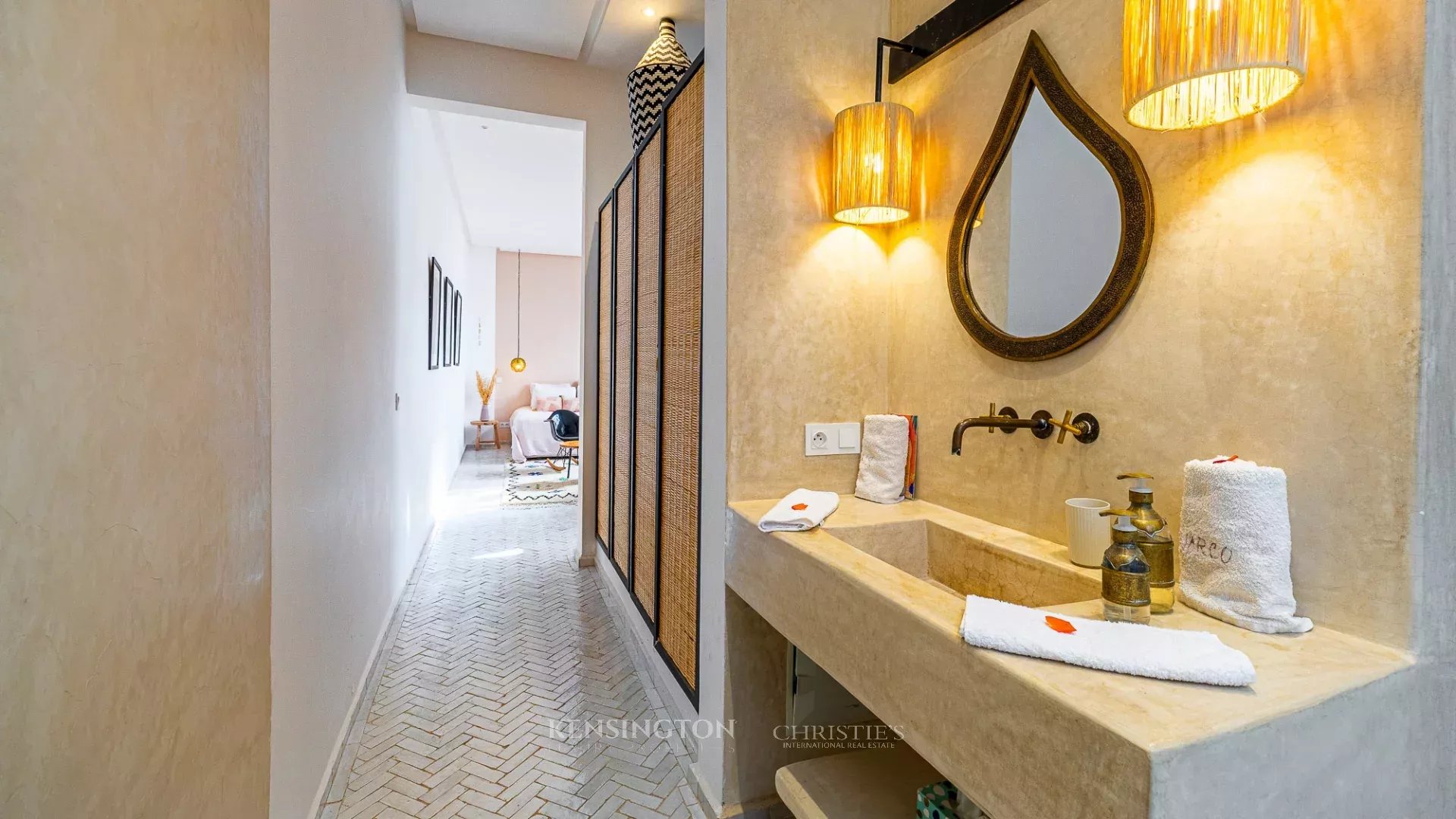 4 Bedroom Villa/Townhouse's Image 11
