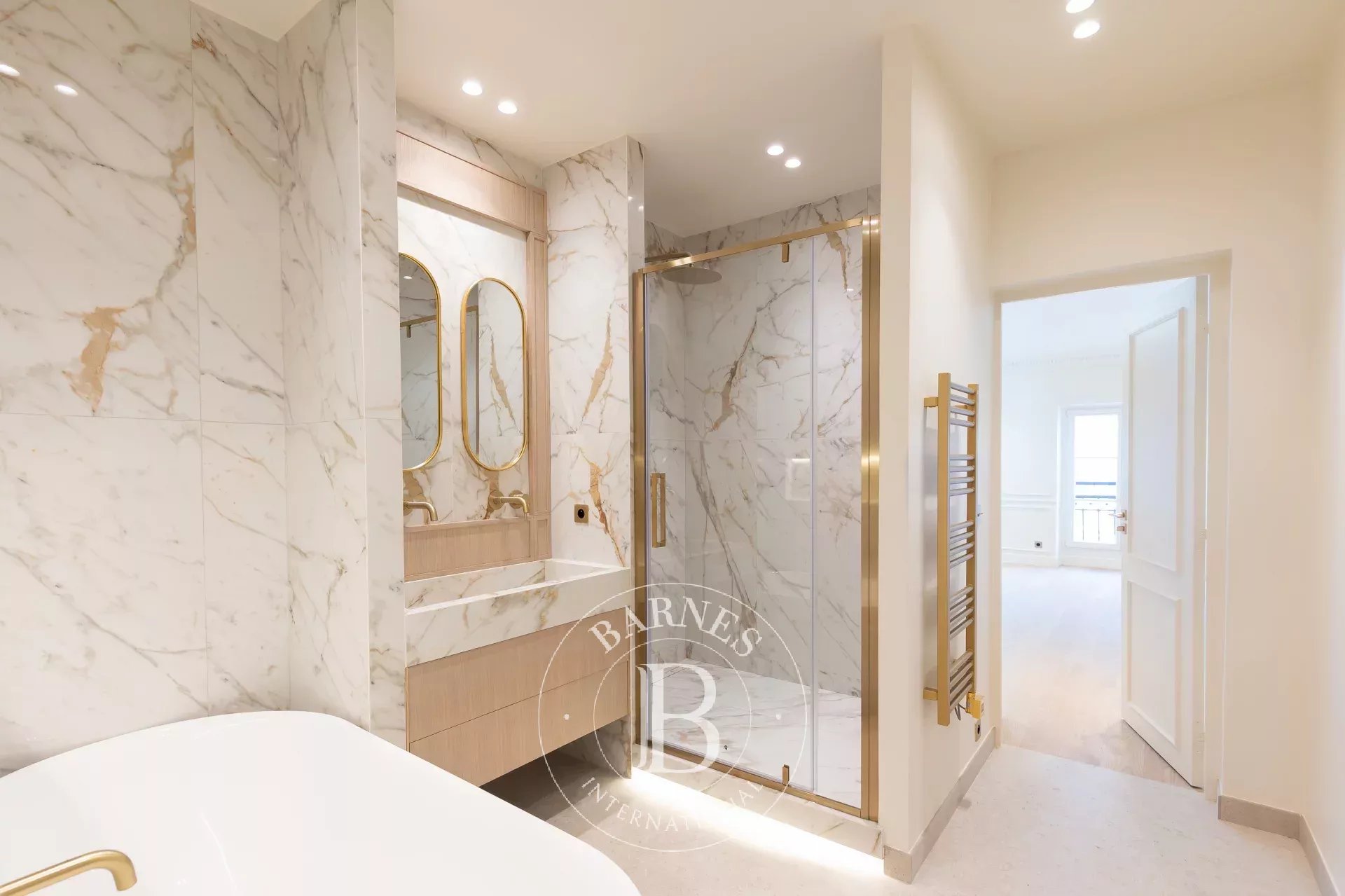 Daire Paris 9ème - picture 14